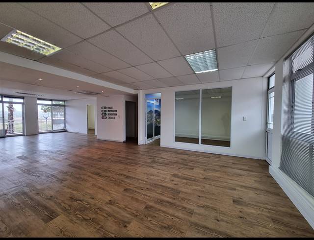 115M² OFFICE RENTED IN CENTURY CITY